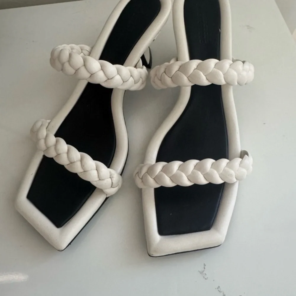 MERCEDES CASTILLO White Braided Sandals ChicHeeled Sandals – Size 40 (US 9.5/10)